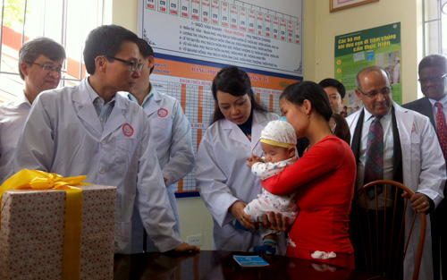 Promueve Vietnam la vacunación para la protección de la salud